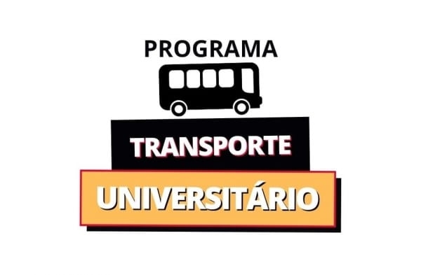  A identidade visual (logo) do Programa Transporte Universitário é assim descrita: Quadro em fundo branco, contendo dois retângulos, de tamanhos diferentes e sobrepostos, nas cores amarelo e preto. No centro dos retângulos, está escrito o nome do Programa, na cor branca, e acima deles há um silhueta de um ônibus escolar, na cor preta.